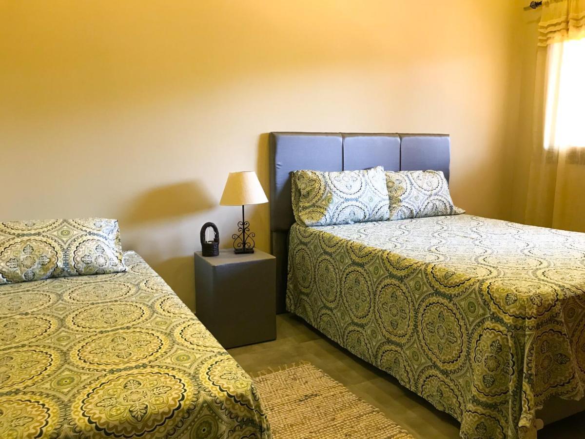 Aparthotel Los Laureles Немби Экстерьер фото