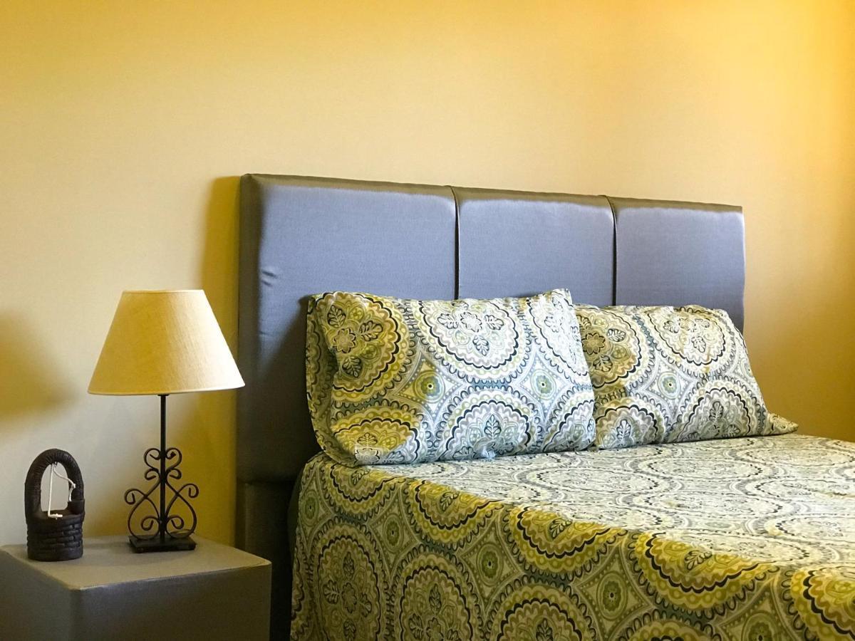 Aparthotel Los Laureles Немби Экстерьер фото